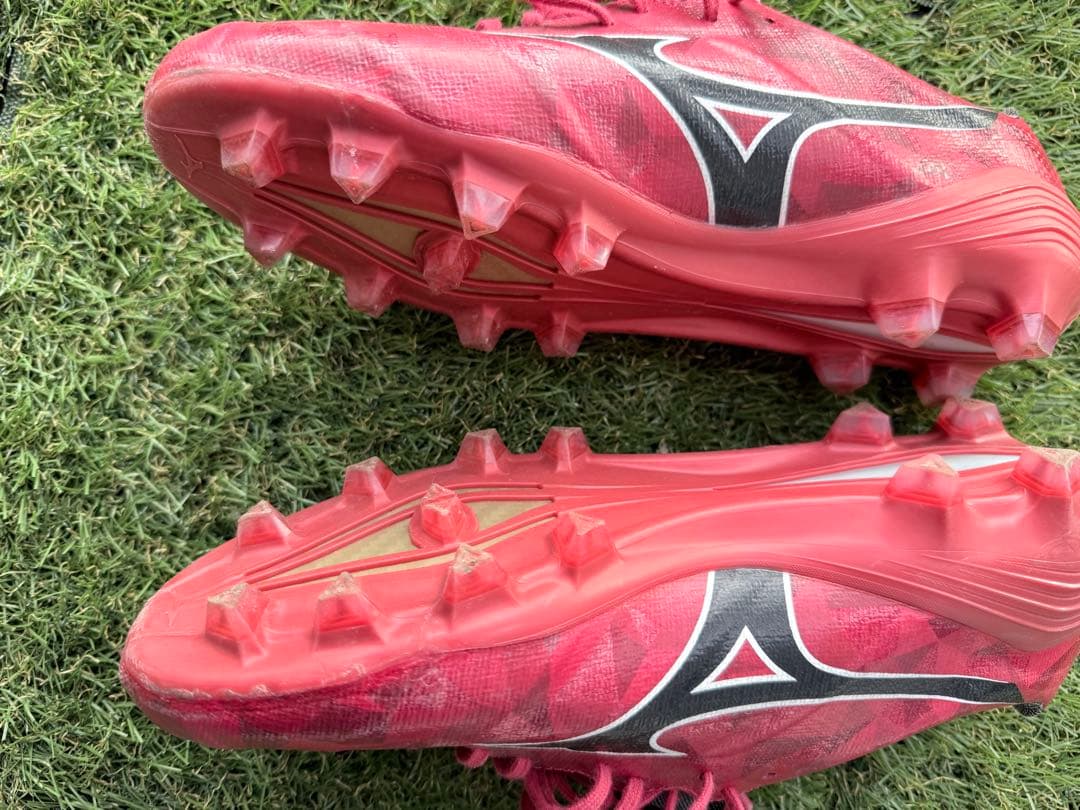 Mizuno Morelia アルファ　赤 サッカーシューズ