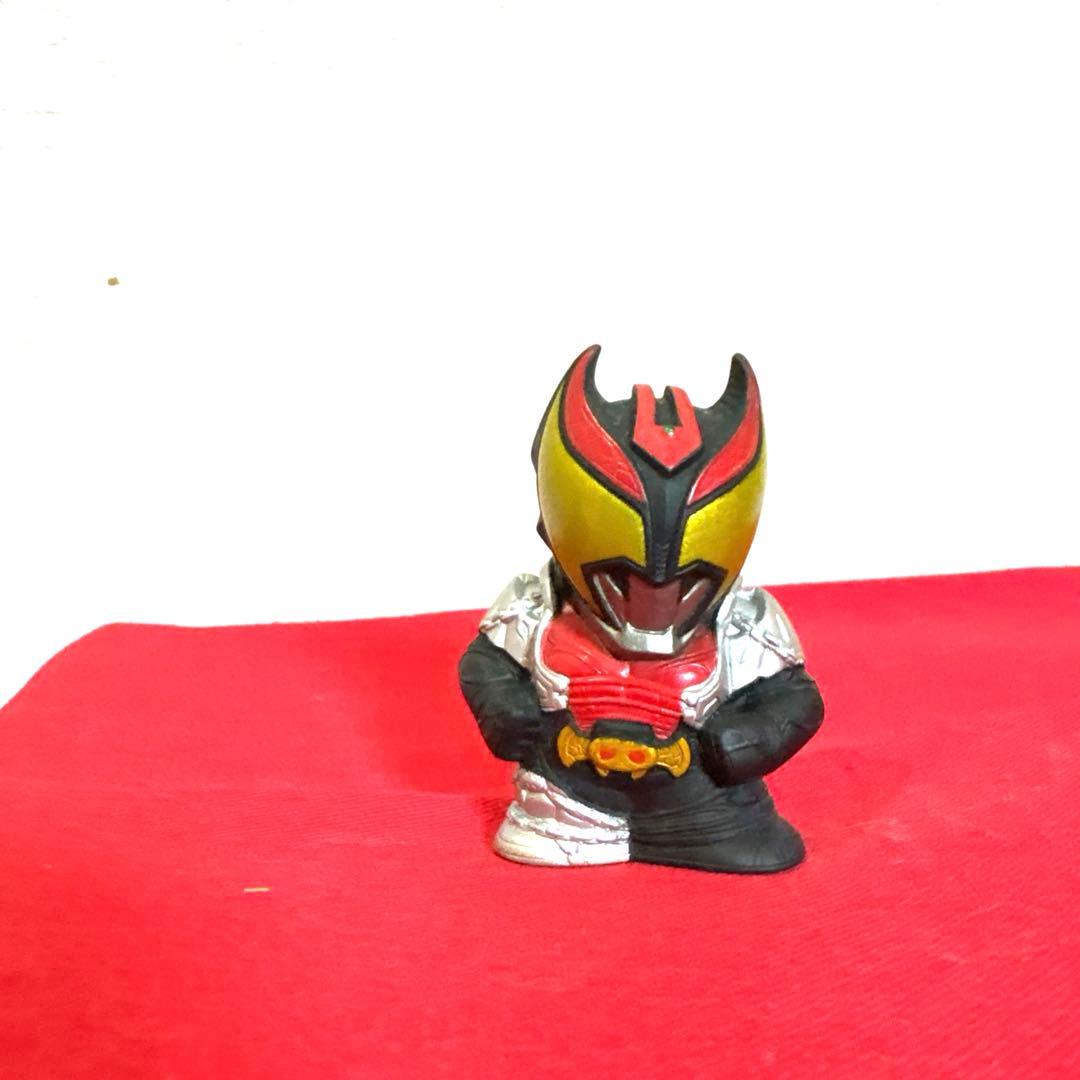 仮面ライダーキバ キバフォーム 紅渡 フィギュア SHF 真骨彫 当時物 金赤銀