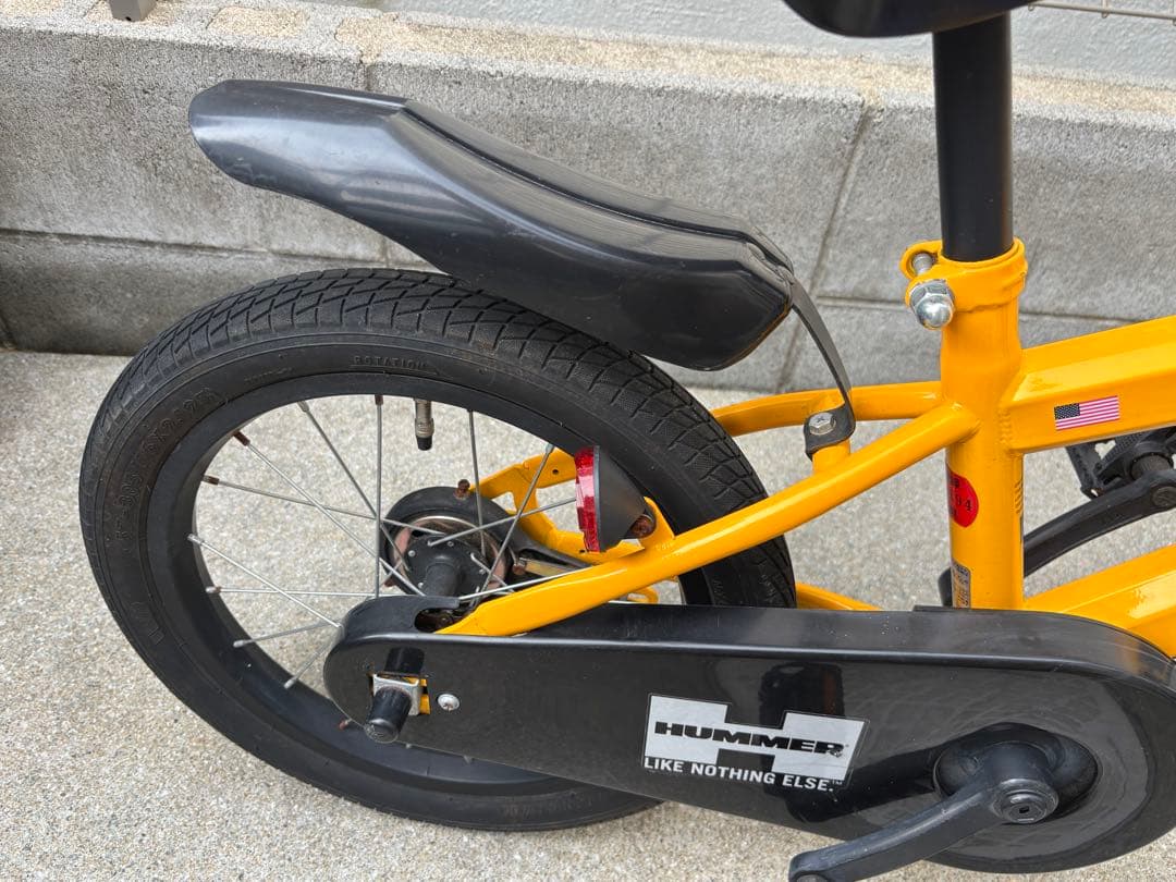 送料込み　HUMMER 子供用自転車 ジュニアサイズ 前バスケット付き16インチ