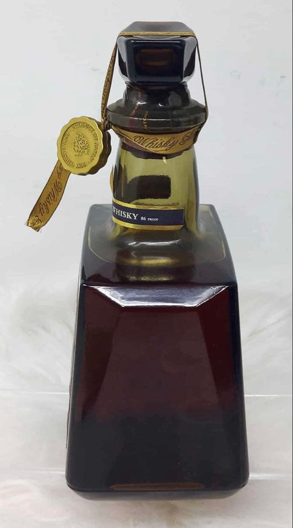 サントリーウイスキーローヤルプレミアム12年