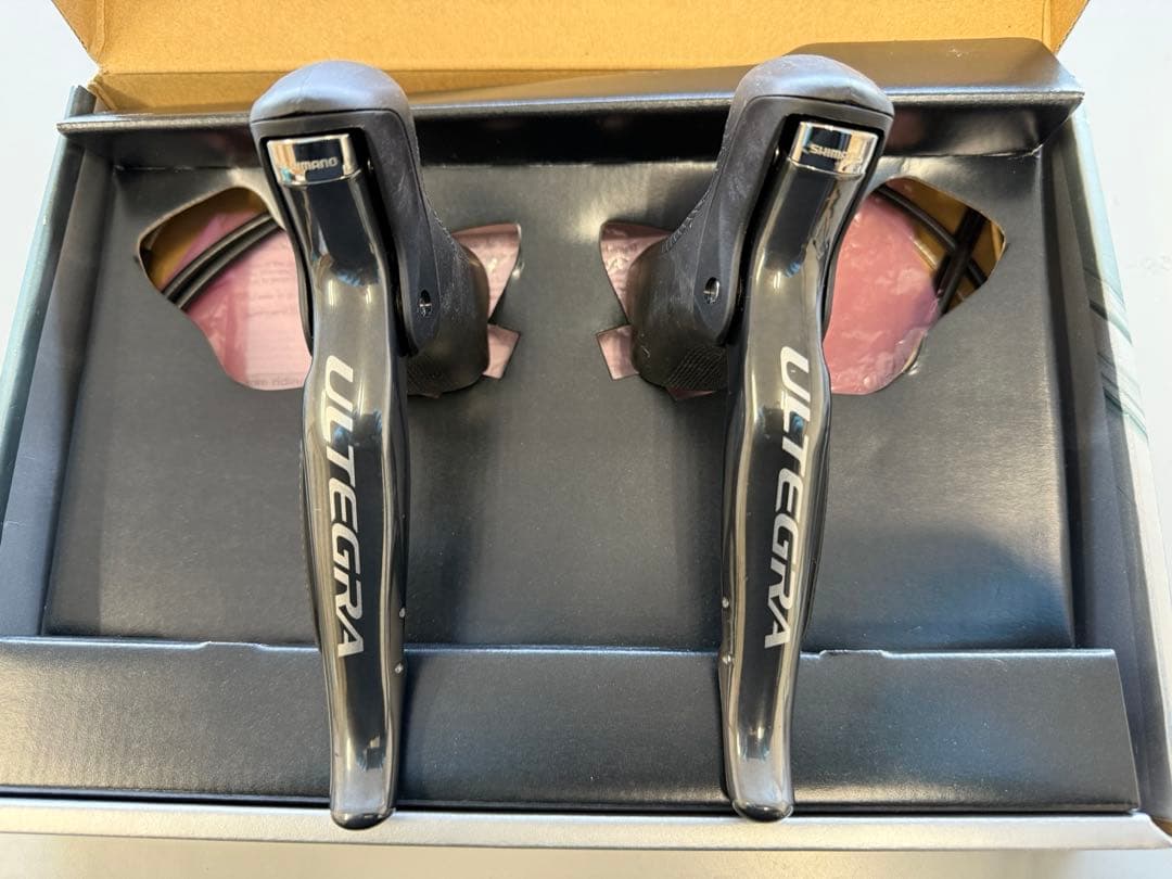 di2 6770 フルセット　新品同様品の美品多数