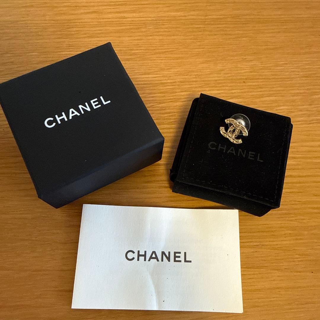 【siroさん専用】CHANEL CCロゴ ピアス(片耳用)