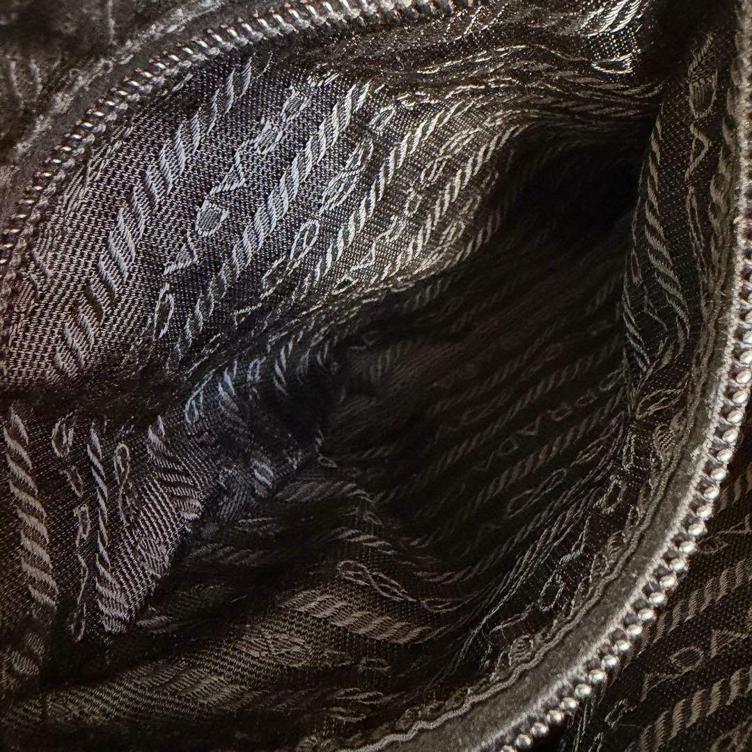 美品✨PRADA プラダ ショルダーバッグ サイドポケット archive 黒