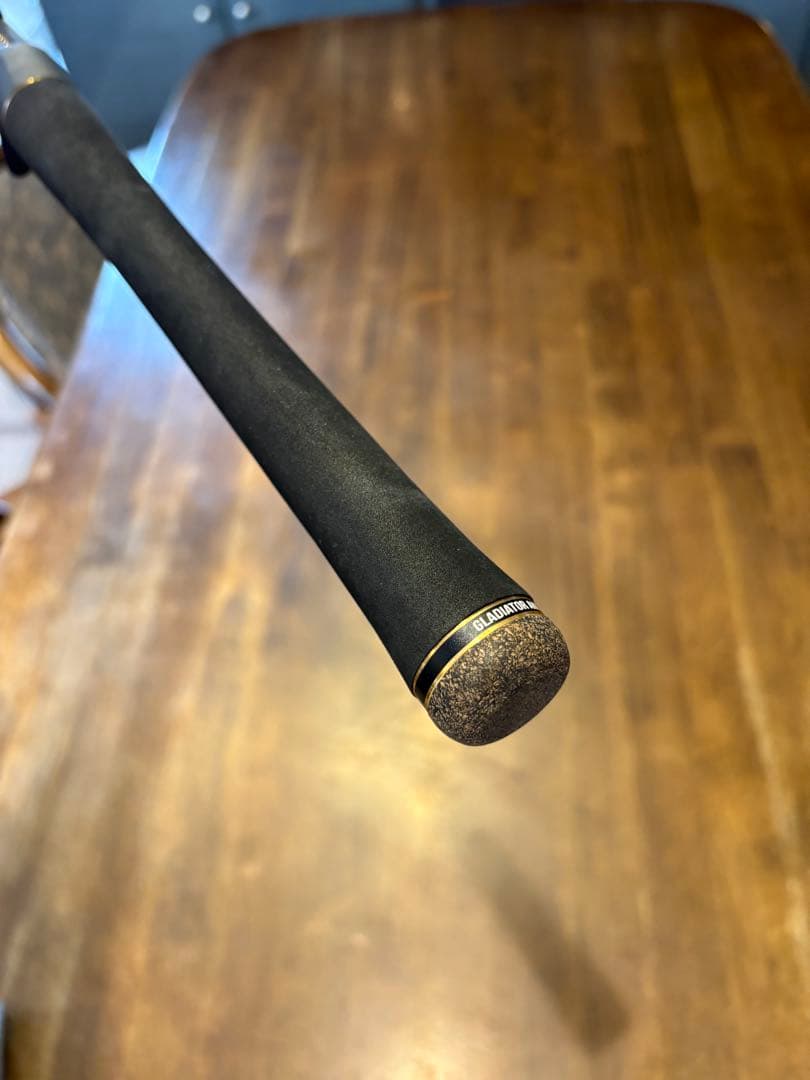 （美品）レイドジャパン　グラディエーターアンチ ブラックバイパー