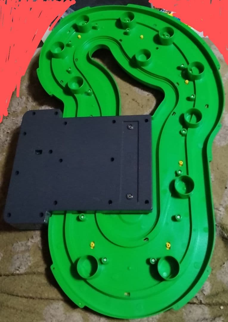 #テーマ　TOMYおもちゃのフルマラソン中古動作確認動く草3個無い箱スレ傷あり